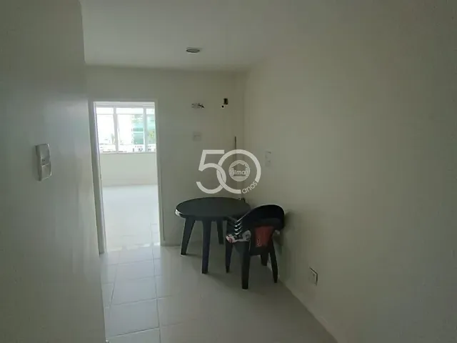 Loja à venda ou para alugar, no bairro Freguesia (Jacarepaguá) em Rio de Janeiro