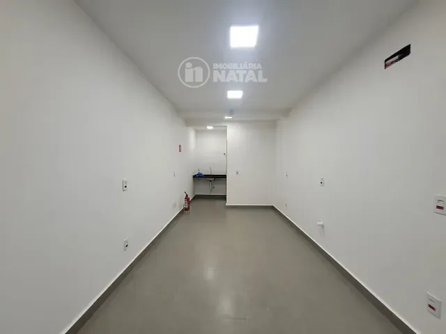 Loja para alugar, no bairro Aurora em Londrina