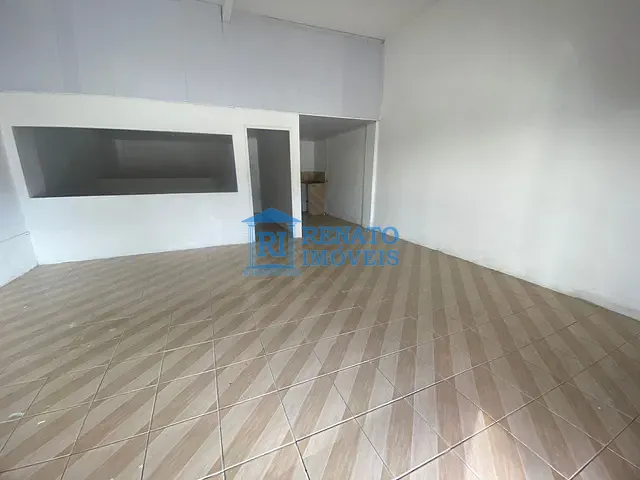 Loja para alugar, no bairro Itapeba em Maricá