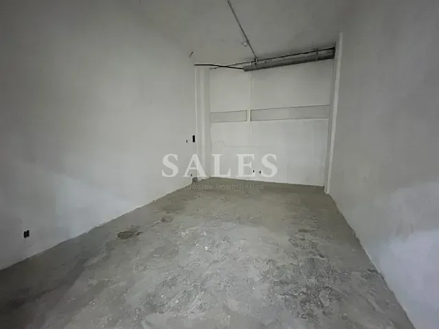 Loja com 24m², para alugar, no bairro Centro em Juiz de Fora
