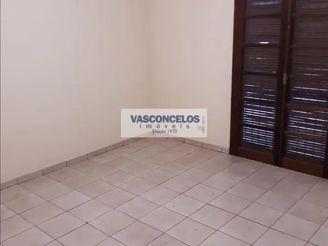 Loja com 286m², à venda, no bairro Jardim Augusta em São José dos Campos