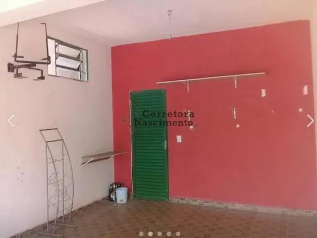 Loja com 24m², para alugar, no bairro Rio Comprido em Jacareí