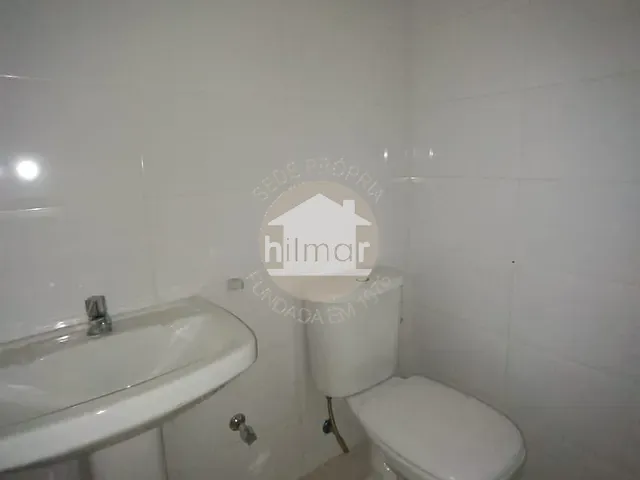 Loja à venda ou para alugar, no bairro Freguesia (Jacarepaguá) em Rio de Janeiro