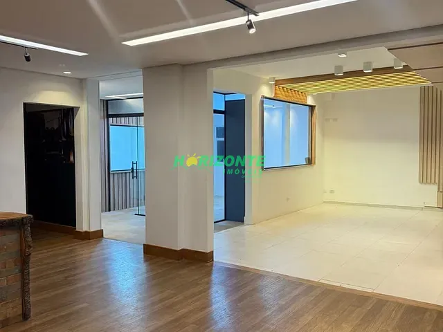 Loja com 167m², para alugar, no bairro Urbanova em São José dos Campos