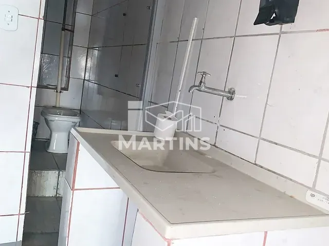 Loja para alugar, no bairro Jardim São Roque em São Paulo