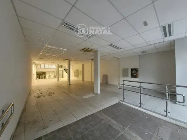 Loja para alugar, no bairro Centro em Londrina