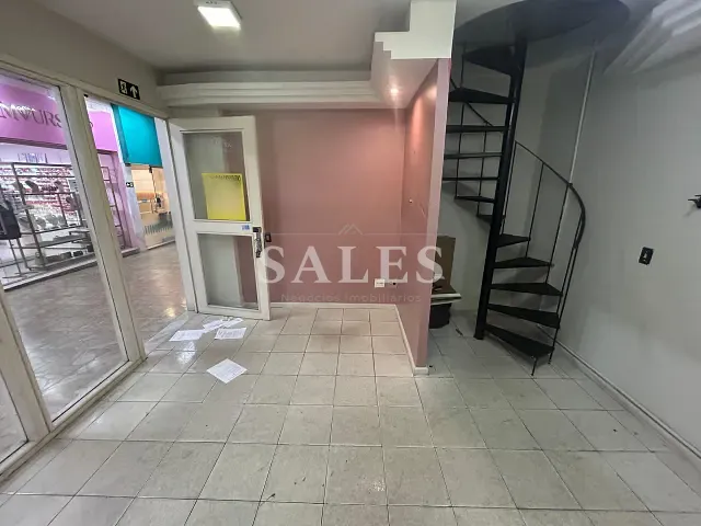 Loja com 36m², para alugar, no bairro Centro em Juiz de Fora