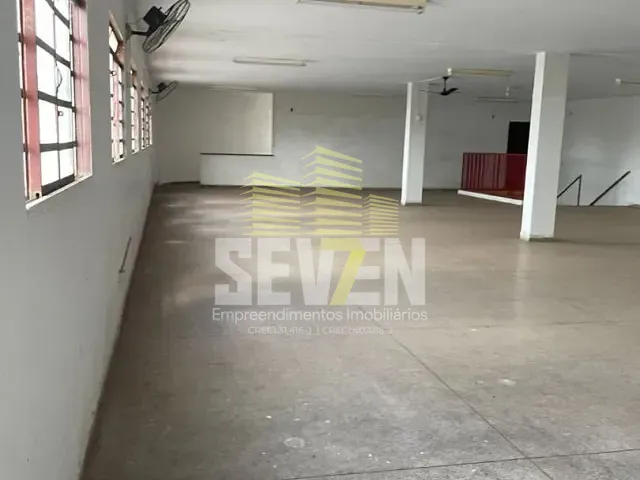 Loja com 300m², para alugar, no bairro Jardim Flórida em Bauru