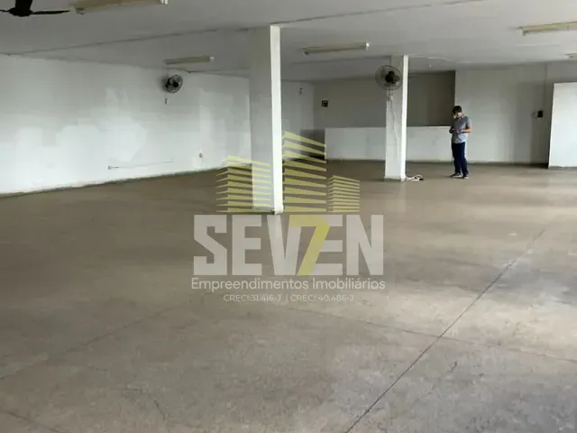 Loja com 300m², para alugar, no bairro Jardim Flórida em Bauru