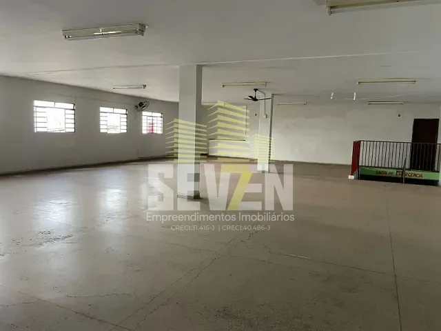 Loja com 300m², para alugar, no bairro Jardim Flórida em Bauru