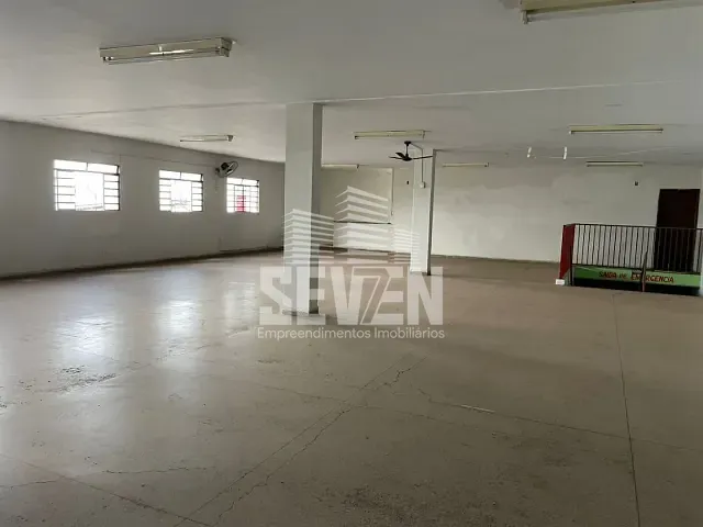 Loja com 300m², para alugar, no bairro Jardim Flórida em Bauru