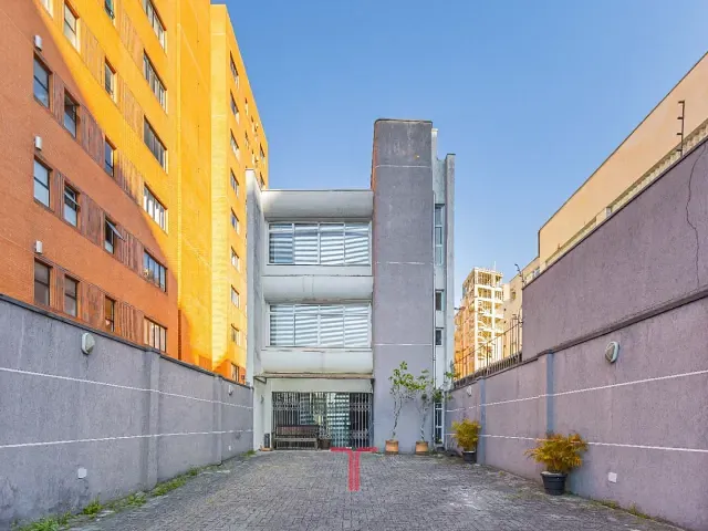 Loja com 525m², para alugar, no bairro Batel em Curitiba
