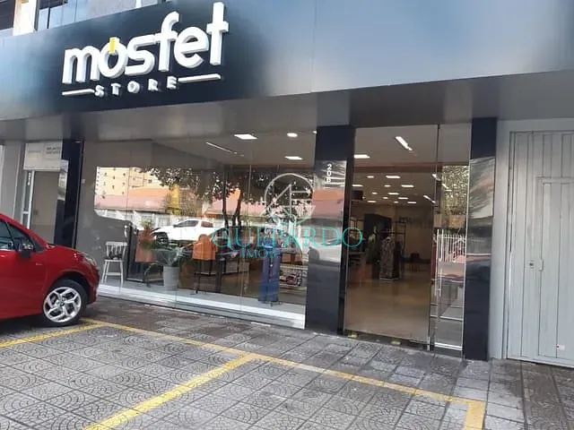 Loja com 258m², à venda, no bairro Centro em Londrina