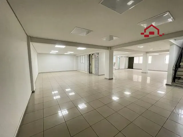 Loja com 486m², para alugar, no bairro Padre Eustáquio em Belo Horizonte