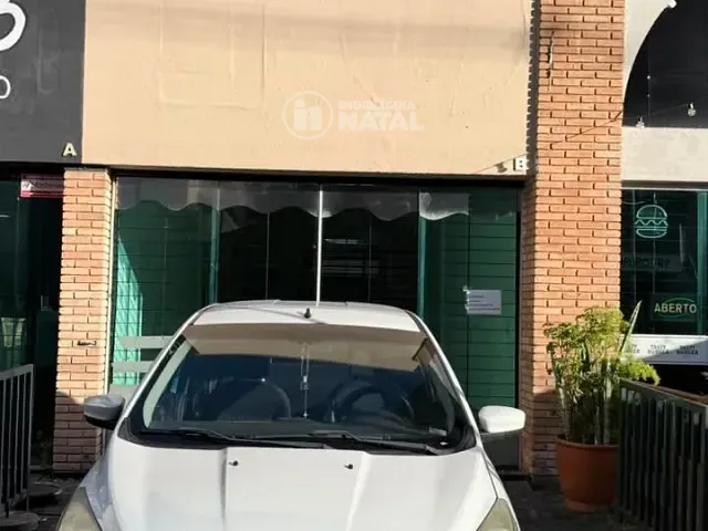 Loja com 110m², para alugar, no bairro Centro em Londrina