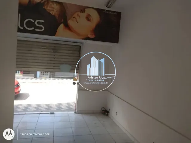 Loja com 25m², para alugar, no bairro Centro em Pouso Alegre