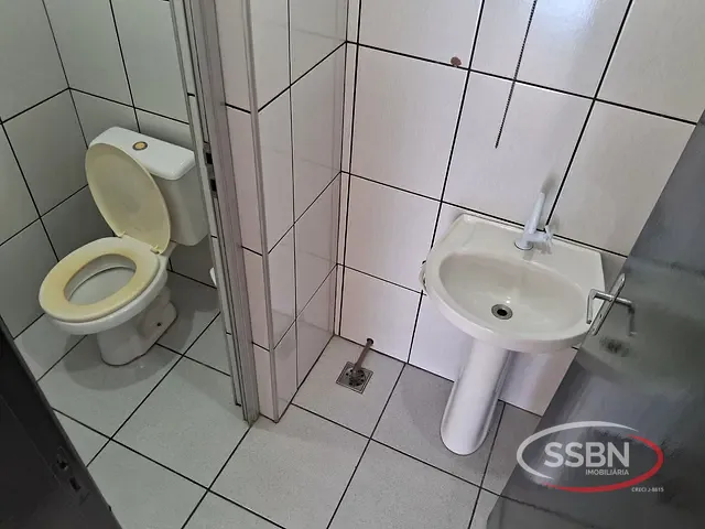 Loja com 95m², para alugar, no bairro Centro em Nova Odessa