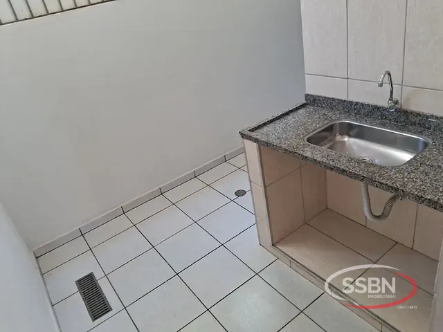 Loja com 95m², para alugar, no bairro Centro em Nova Odessa