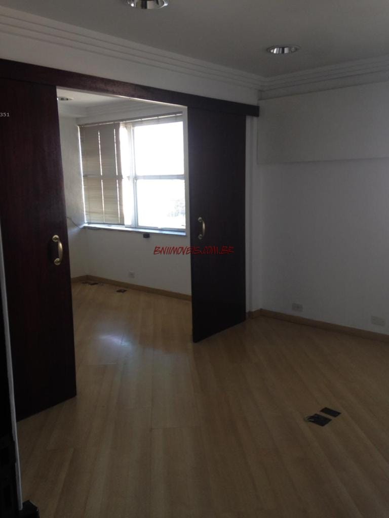Loja-Salão à venda, 60m² - Foto 1