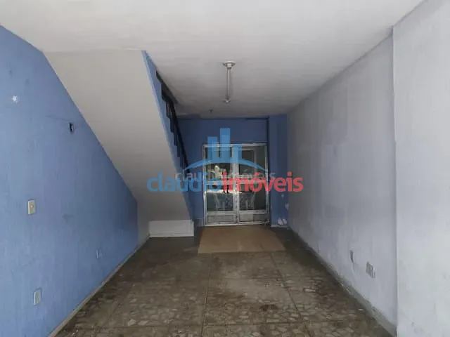 Loja para alugar, no bairro Centro em Barra Mansa