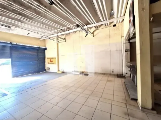 Loja com 280m², à venda, no bairro Vila Argos Velha em Jundiaí