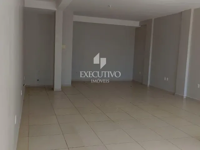 Loja com 61m², para alugar, no bairro São Caetano em Arroio do Meio