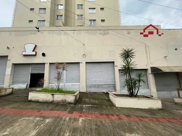 Loja para alugar, no bairro Caiçaras em Belo Horizonte