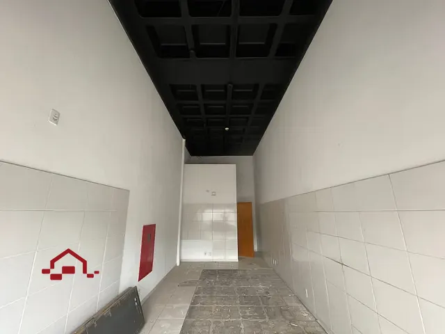 Loja para alugar, no bairro Caiçaras em Belo Horizonte
