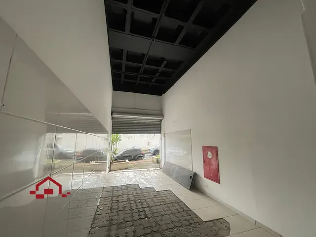 Loja para alugar, no bairro Caiçaras em Belo Horizonte