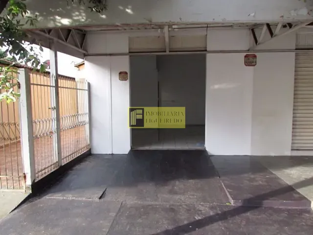Loja com 25m², para alugar, no bairro Vila São Jorge em São José do Rio Preto