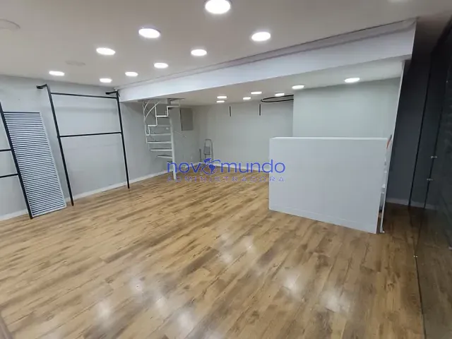 Loja com 58m², para alugar, no bairro Madureira em Rio de Janeiro