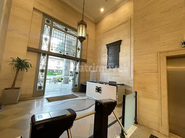 Loja com 535m², para alugar, no bairro Centro em Rio de Janeiro
