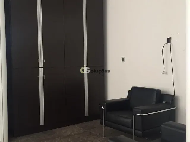 Loja à venda ou para alugar, no bairro Bela Vista em São Paulo