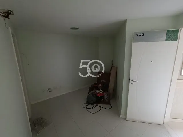 Loja à venda ou para alugar, no bairro Freguesia (Jacarepaguá) em Rio de Janeiro