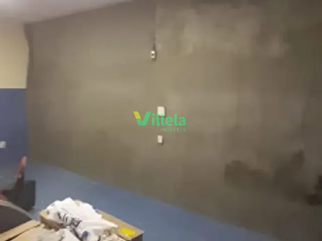 Loja com 217m², à venda, no bairro Residencial Flamboyant em Itaquaquecetuba