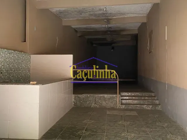 Loja com 50m², para alugar, no bairro Coimbra em Barra do Piraí