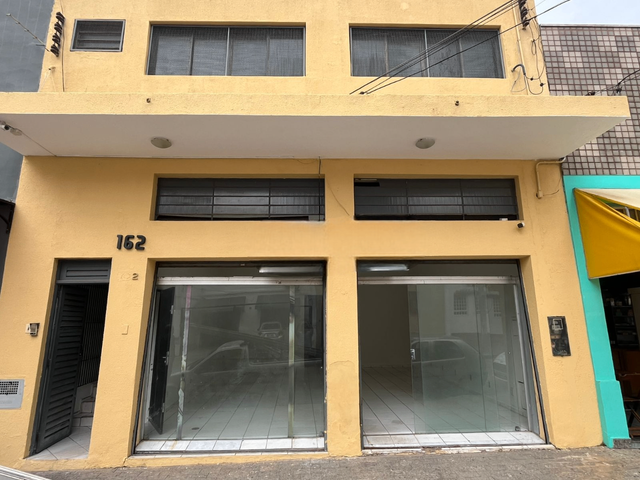 Loja com 225m², à venda ou para alugar, no bairro Centro em Campinas