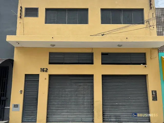 Loja com 225m², à venda ou para alugar, no bairro Centro em Campinas