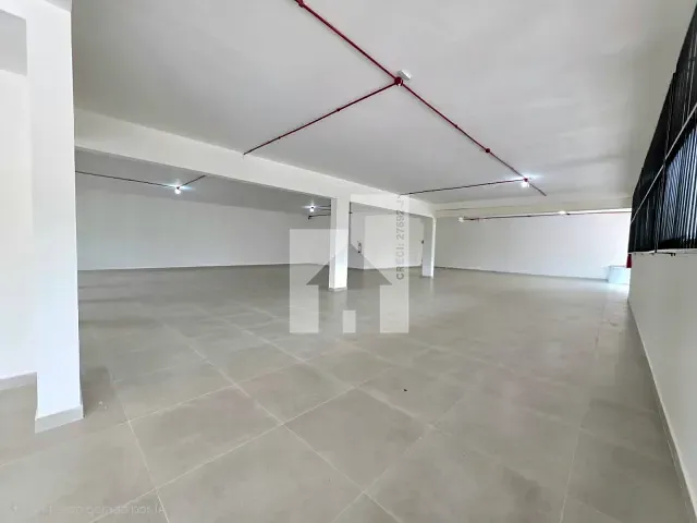 Loja para alugar, no bairro Vila Nambi em Jundiaí