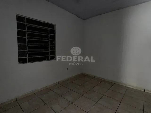 Loja para alugar, no bairro Rodoviário em Goiânia