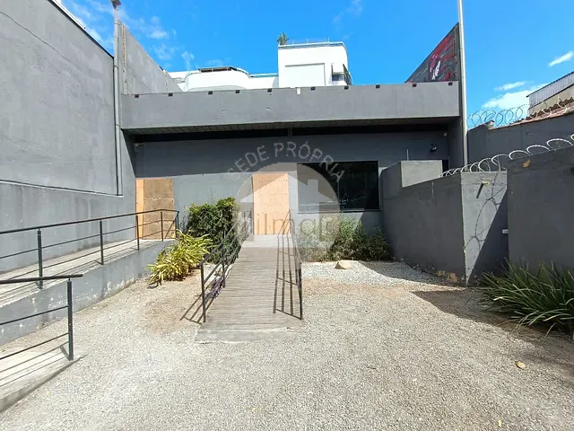 Loja com 250m², para alugar, no bairro Freguesia (Jacarepaguá) em Rio de Janeiro