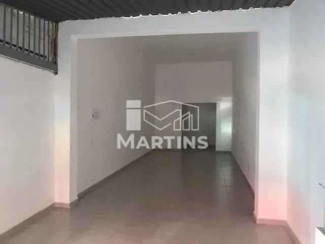 Loja para alugar, no bairro Jardim Santa Cruz em Taboão da Serra