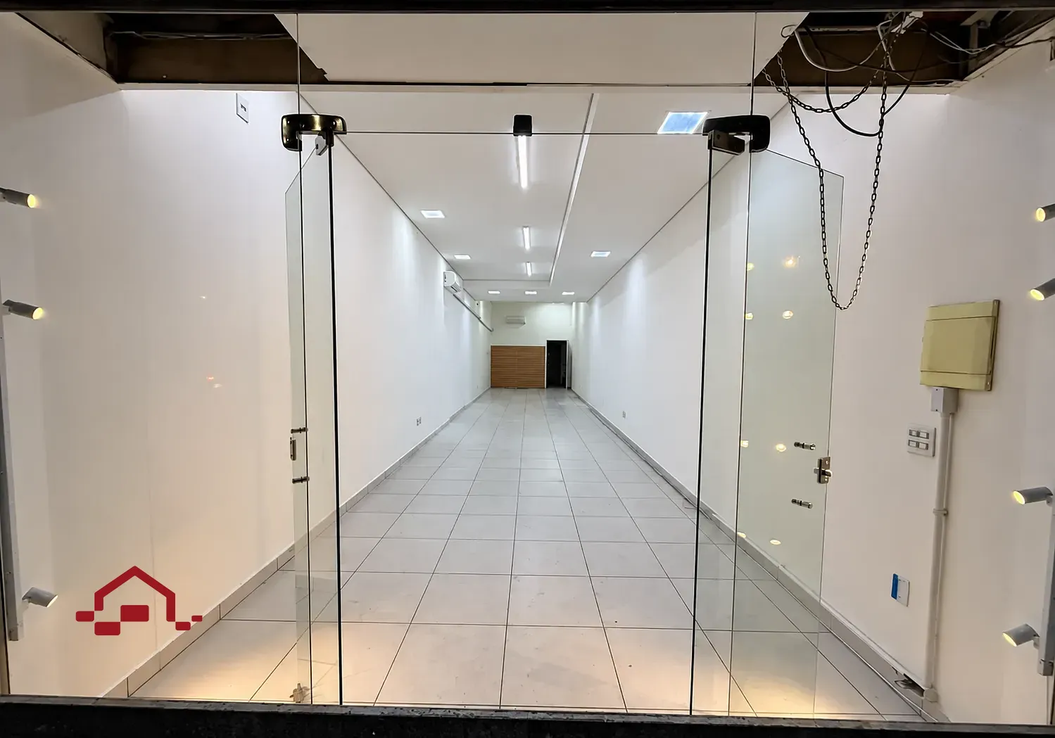Loja-Salão, 90 m² - Foto 1