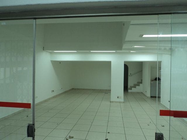 Loja para alugar, no bairro Jardim Paulista em São Paulo