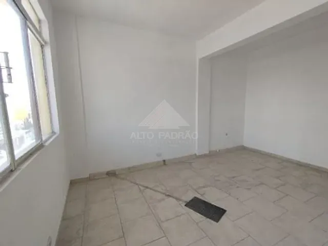 Loja com 240m², para alugar, no bairro Jardim Pilar em Mauá