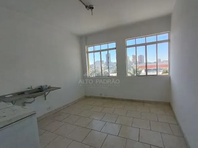 Loja com 240m², para alugar, no bairro Jardim Pilar em Mauá