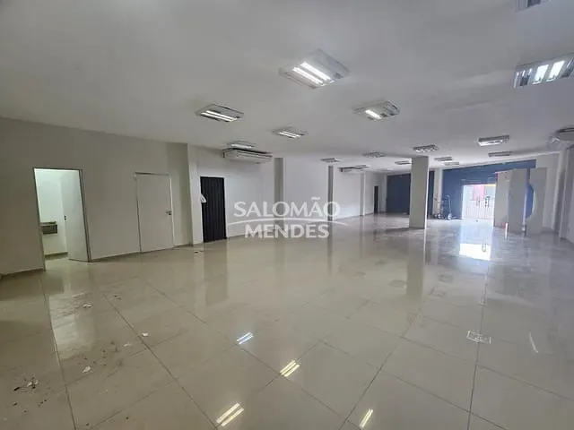 Loja para alugar, no bairro Sacramenta em Belém