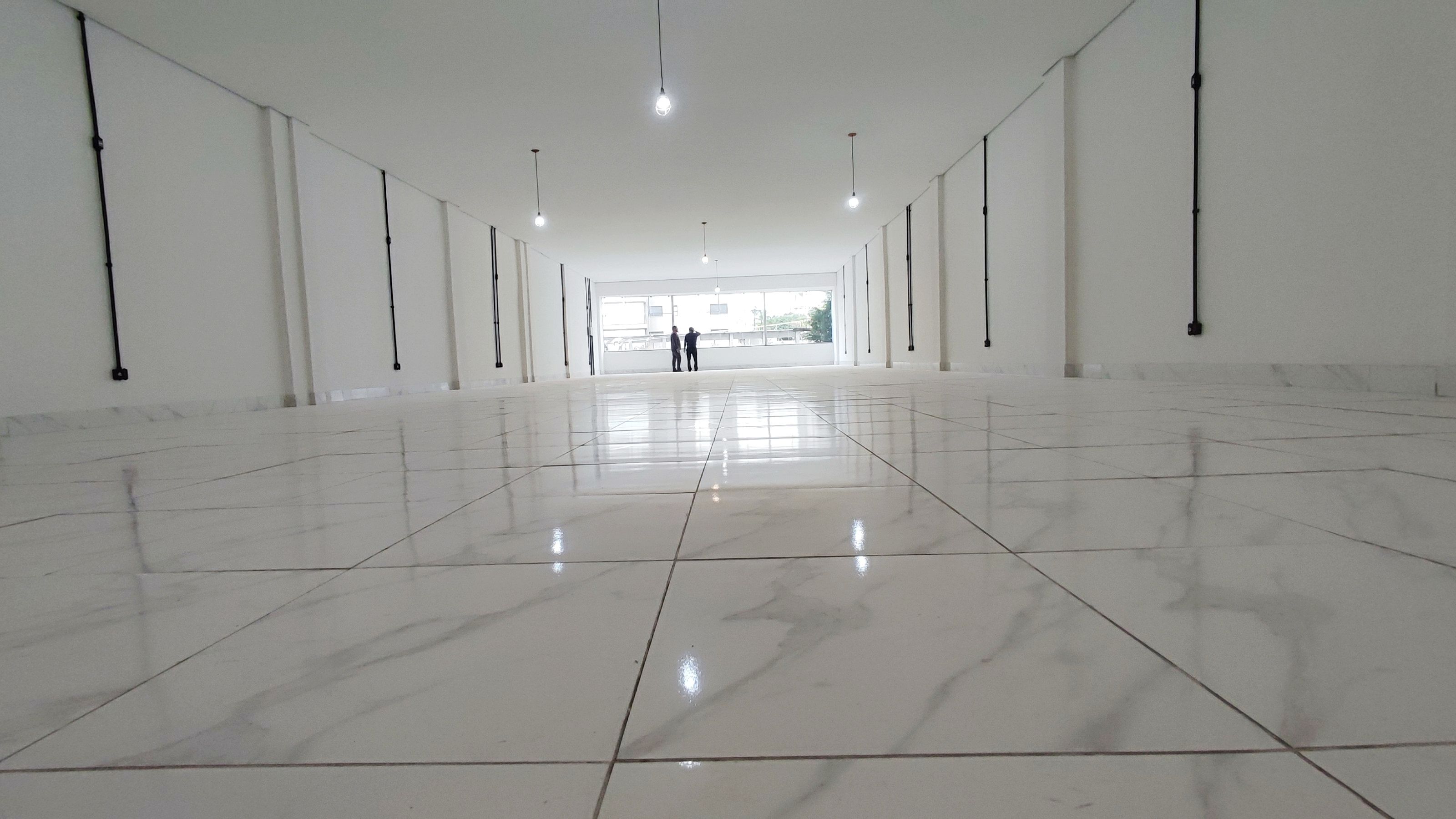 LOJA COMERCIAL SEMINOVO NA MOOCA