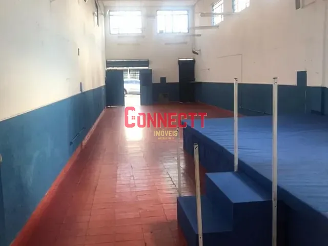 Loja com 192m², à venda ou para alugar, no bairro Vila Tibério em Ribeirão Preto