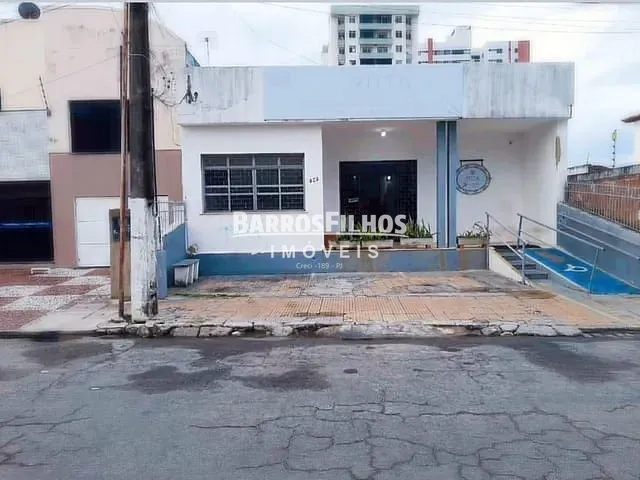 Loja com 300m², à venda, no bairro São José em Aracaju